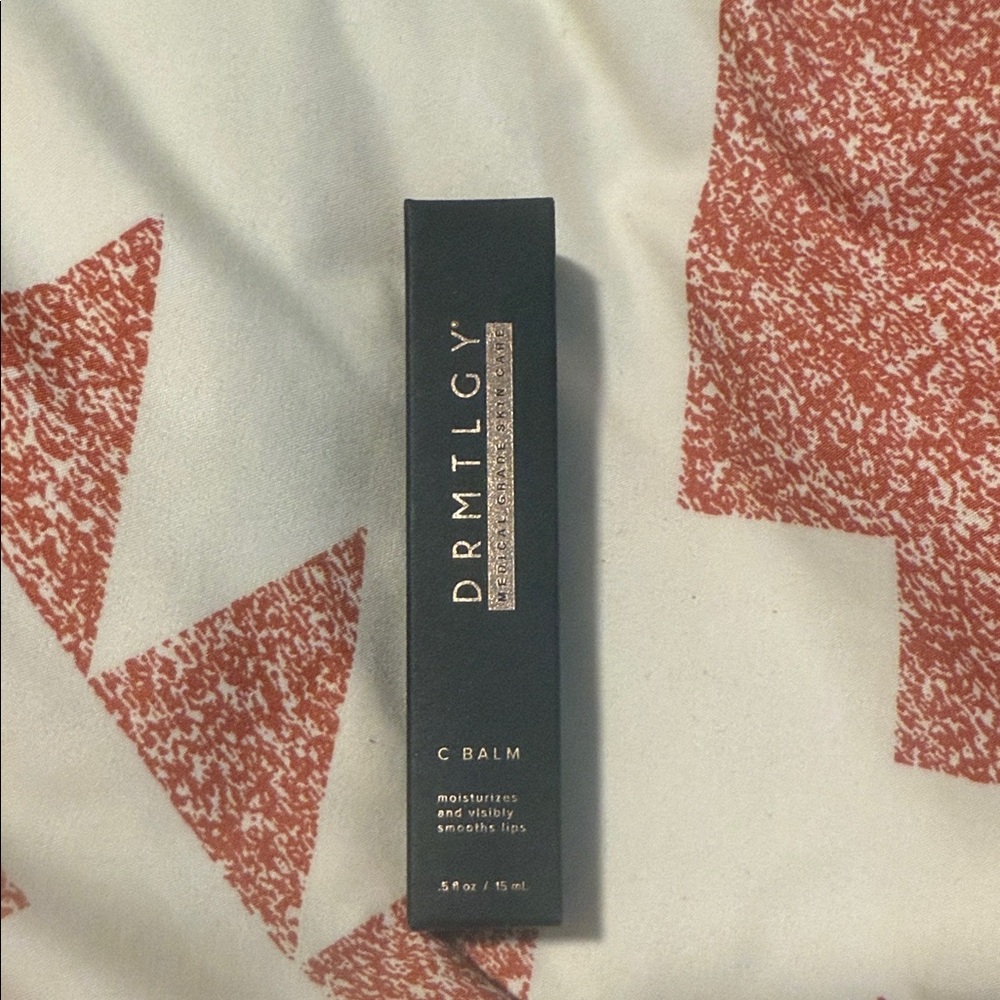 DRMTLGY C Balm Lip Gloss - Black